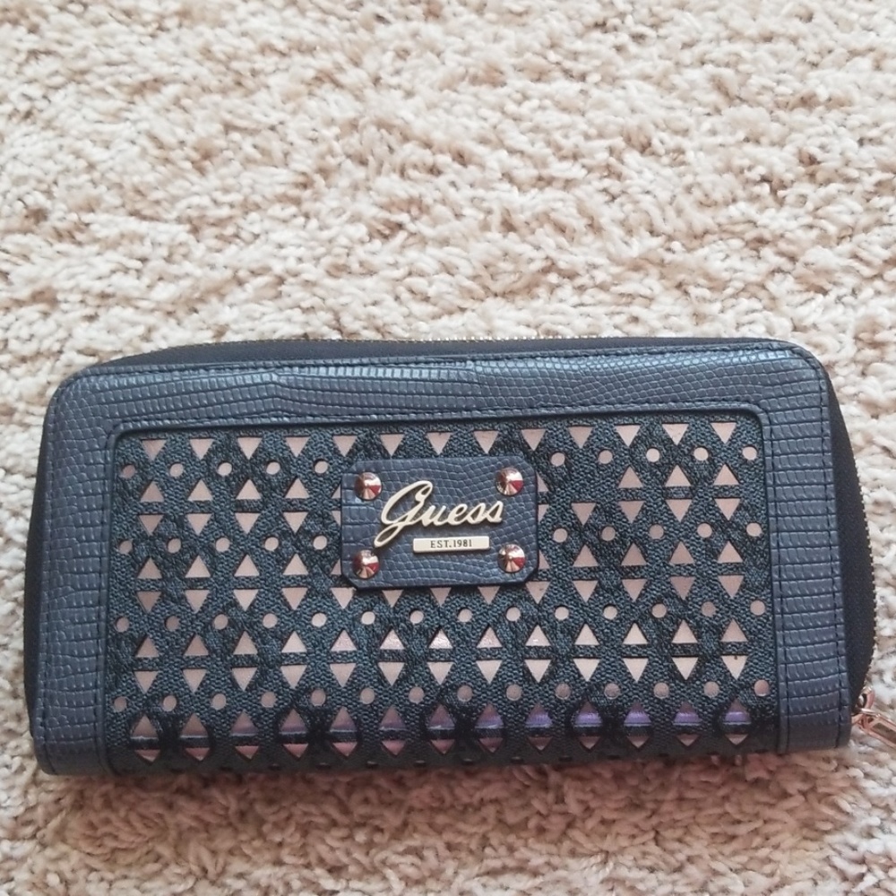Wallet - Picture 1 of 3
